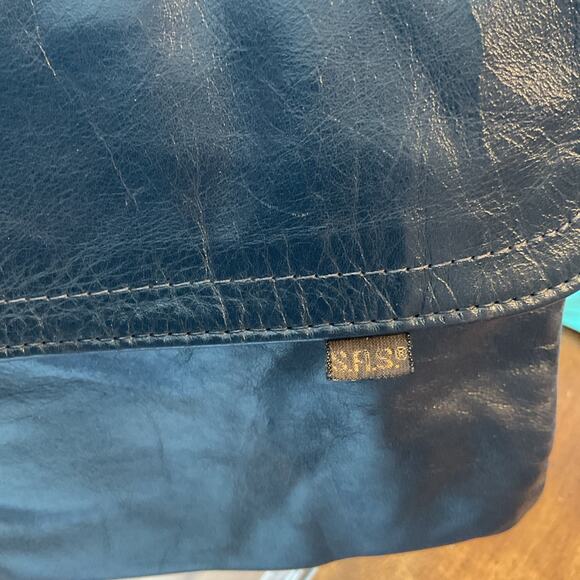 SAS Blue Leather Clutch Zipper Pocket Magnetic Closure Rectangle - Picture 2 of 6